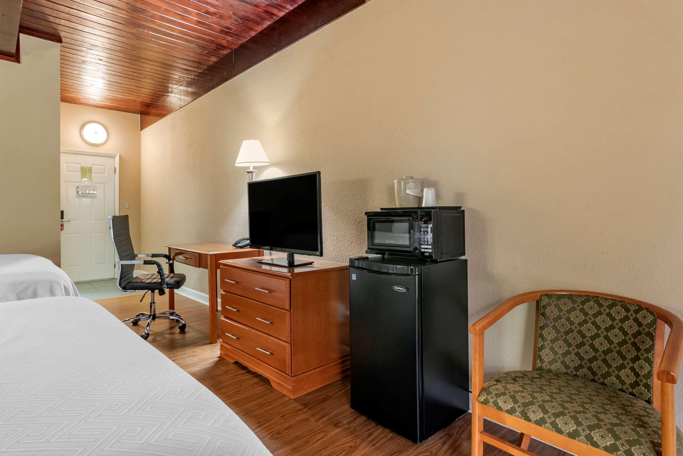 Econo Lodge Tallahassee Near Capital -University Exterior foto